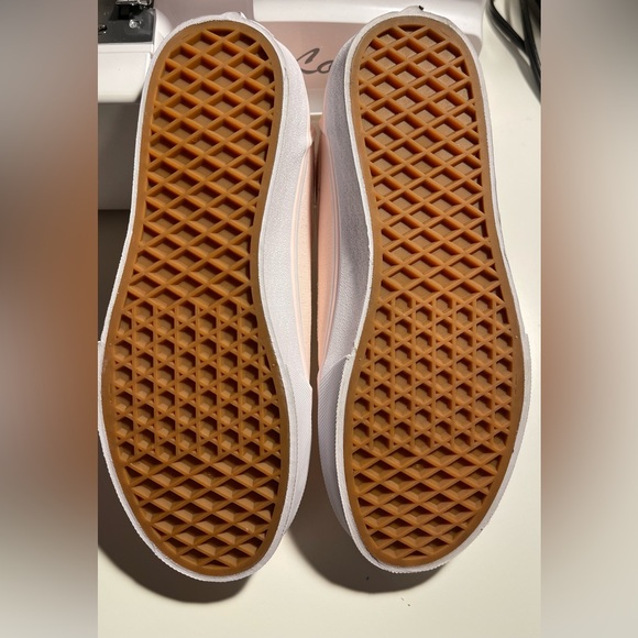 Light Pink Vans - Picture 4 of 5